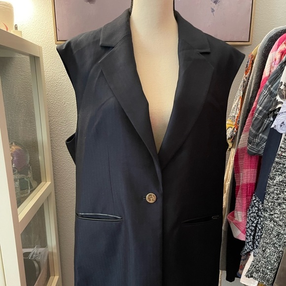 Scotch and Soda Herringbone Vest - Picture 3 of 9